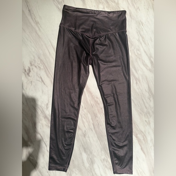 Athleta Elation Ultra Rise Shimmer Tight Leggings, Antique Burgundy, Size Small - Picture 4 of 6